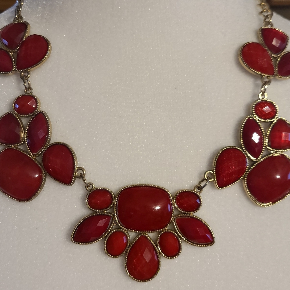 Vintage Estate Statement Necklace,  Red - Picture 2 of 7